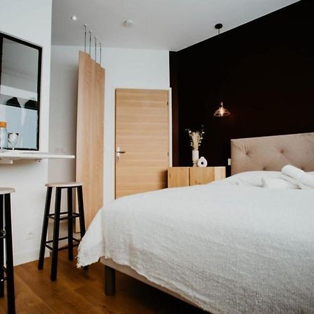 Sweet Love Room - Jacuzzi Privatif Montreuil  Buitenkant foto